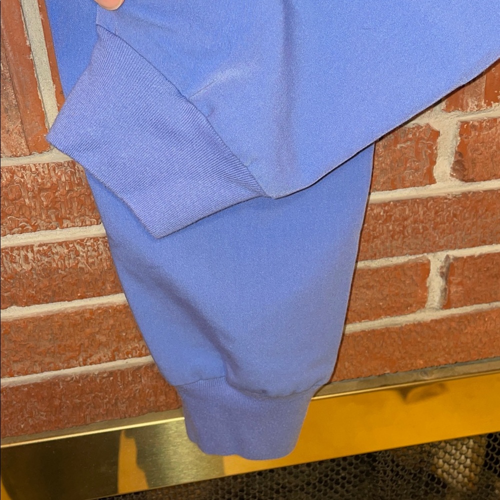 Figs Scrubs Technical Collection Zamora Jogger size medium petite - Picture 6 of 14